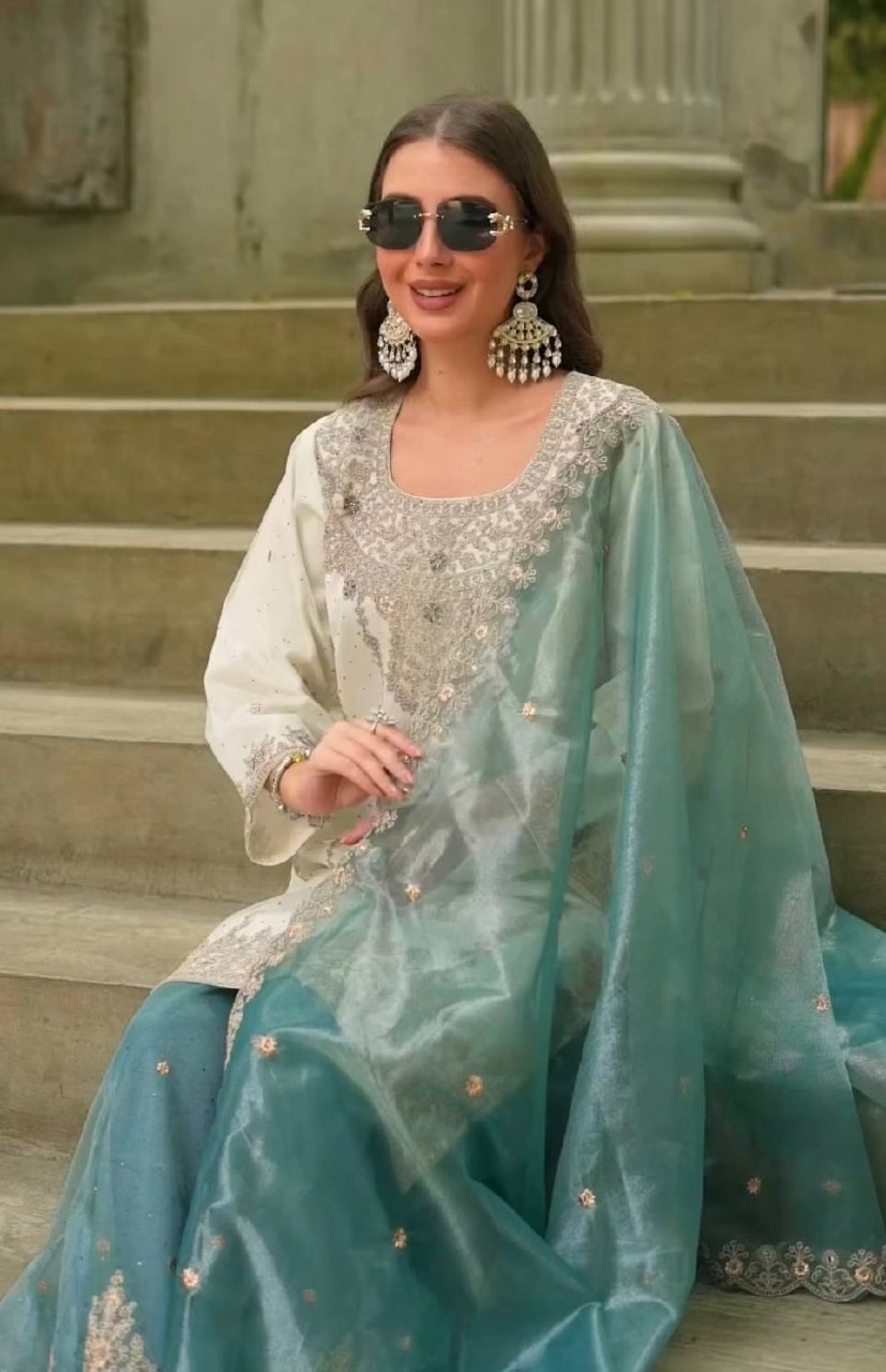 Ivory & Sea Glass Embroidered Kurta Set